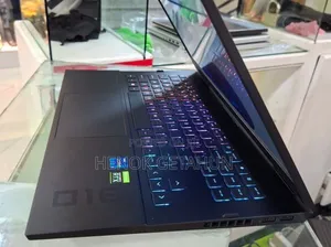 New Laptop HP Omen 16 16GB Intel Core I7 SSD 512GB