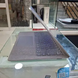 New Laptop Microsoft Surface 16GB Intel Core I7 SSD 512GB