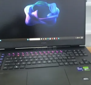 New Laptop HP Omen 17 32GB Intel Core I9 SSD 2T