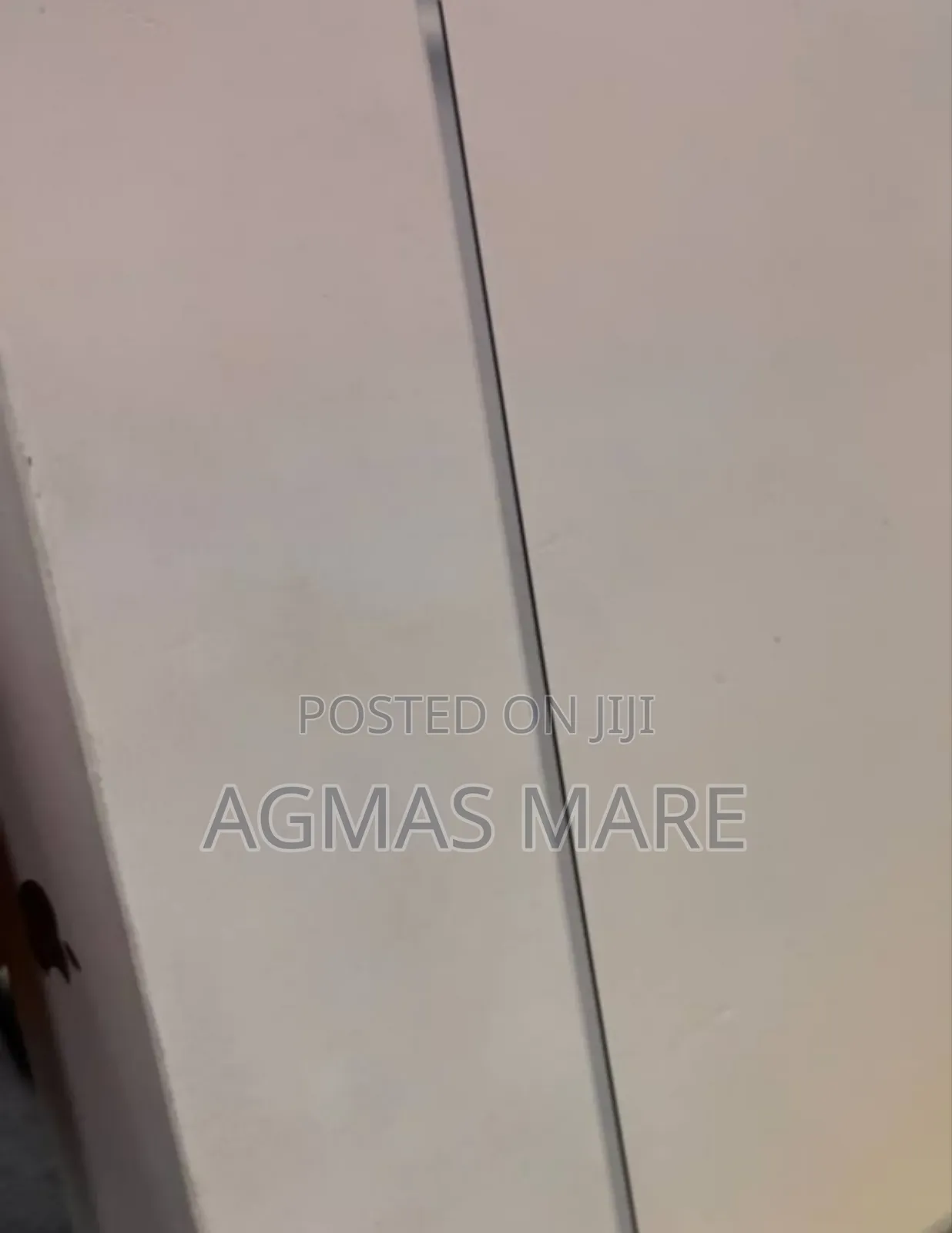 New Laptop Apple MacBook Air 2025 M4 13-Inch 8GB Apple M4 SSD 512GB