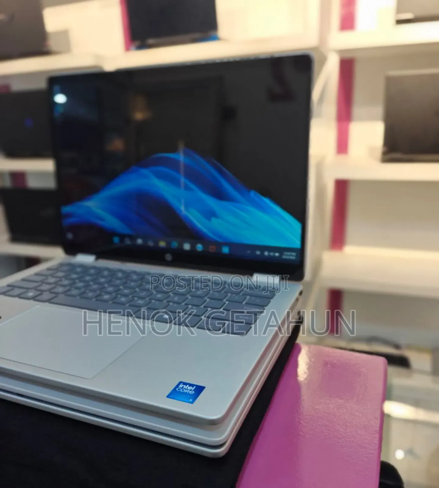 New Laptop HP OmniBook 5 14" 8GB Intel Core I5 SSD 512GB