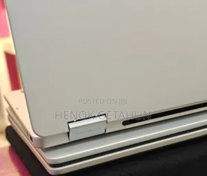 New Laptop HP OmniBook 5 14" 8GB Intel Core I5 SSD 512GB