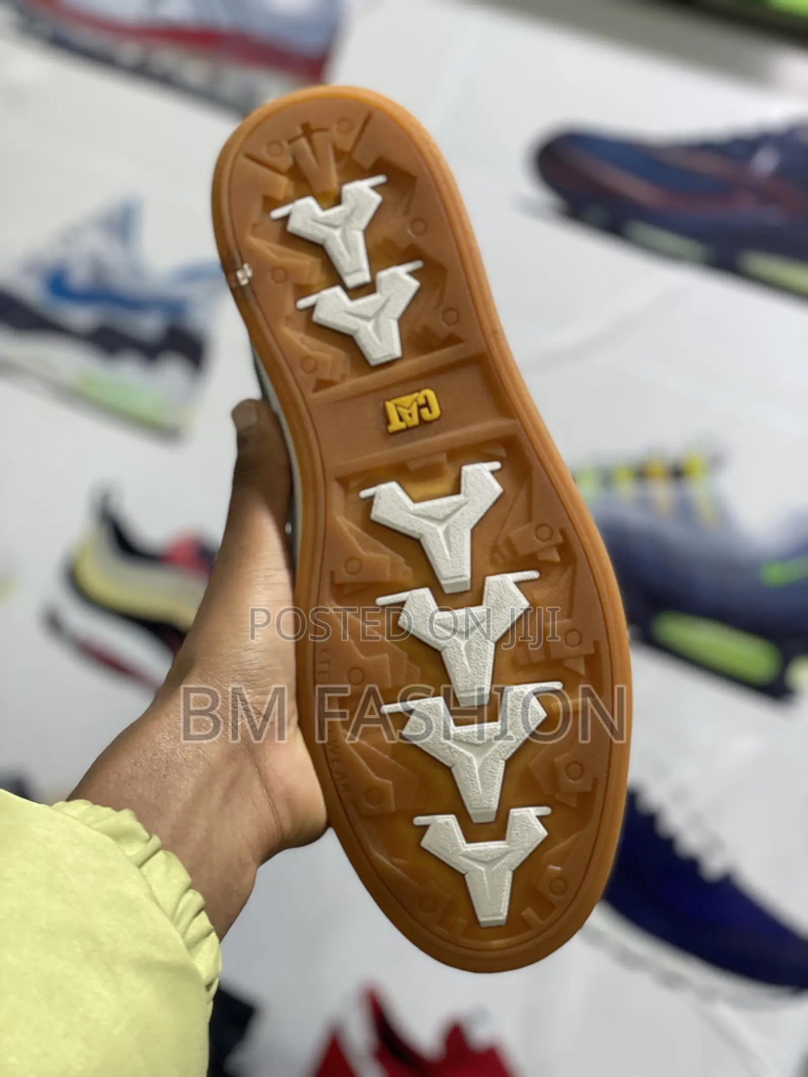 Cat Gray Mens Quality Flat Shoes for Any Occasion