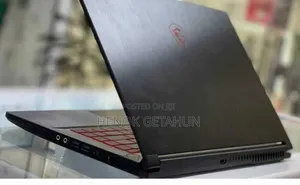 New Laptop MSI GF63 8GB Intel Core i5 SSD 1T