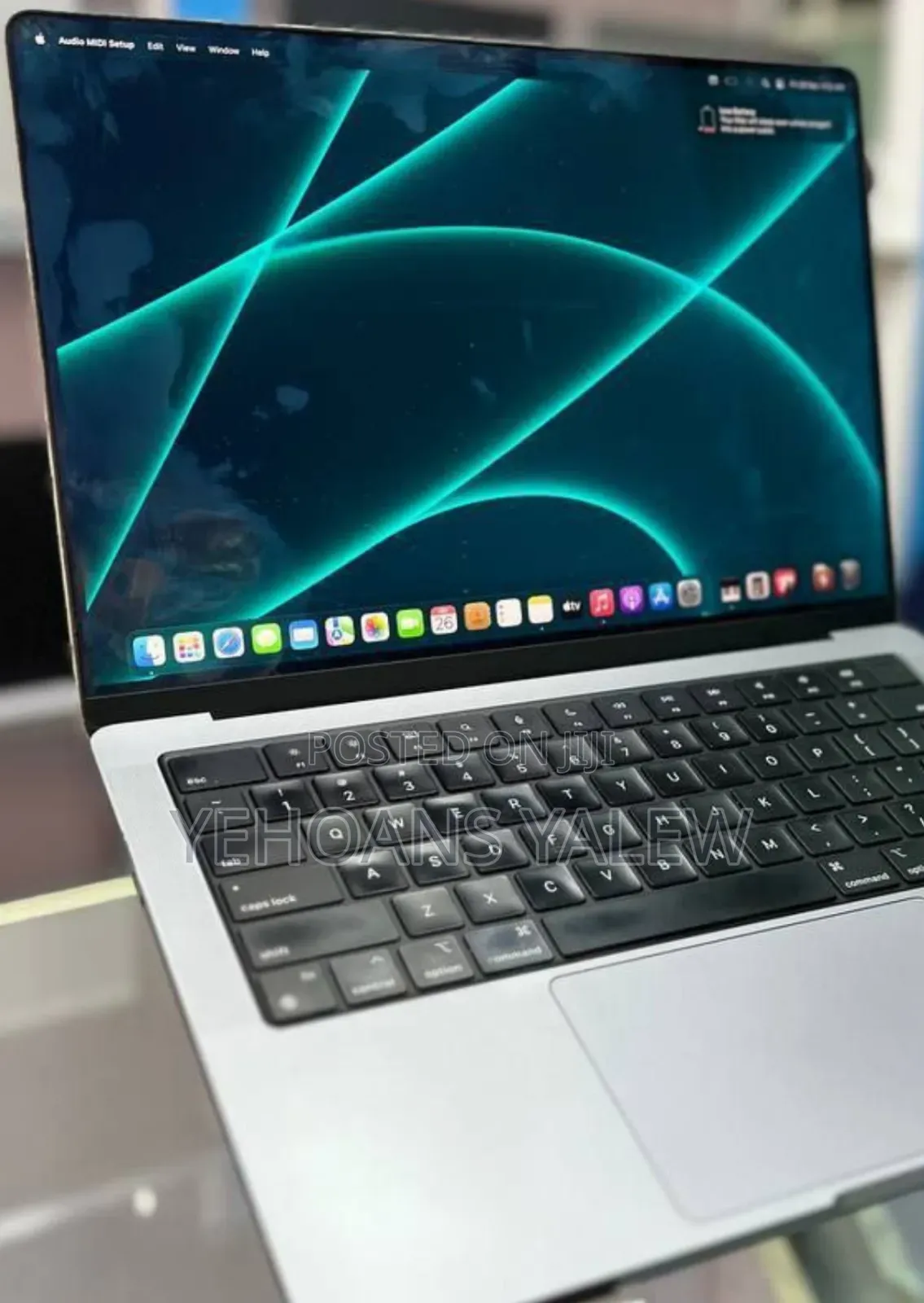 New Laptop Apple MacBook Pro M1 32GB Apple M1 Pro SSD 1T