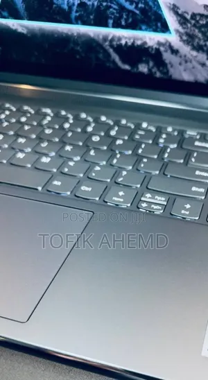 New Laptop Lenovo Yoga 9i 16GB Intel Core I7 SSD 1T