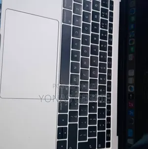 New Laptop Apple MacBook Air 2019 8GB Intel Core I5 SSD 128GB