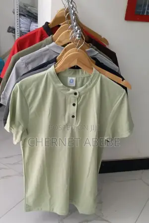 Photo - Classic Men’S Polo Shirt – Soft Cotton