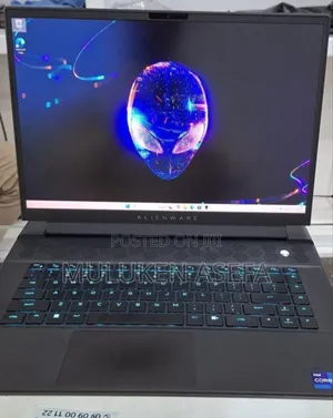 Photo - New Laptop Alienware M15 R3 16GB Intel Core I9 SSD 1T