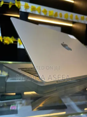 New Laptop Apple MacBook Air 8GB Apple M2 SSD 256GB