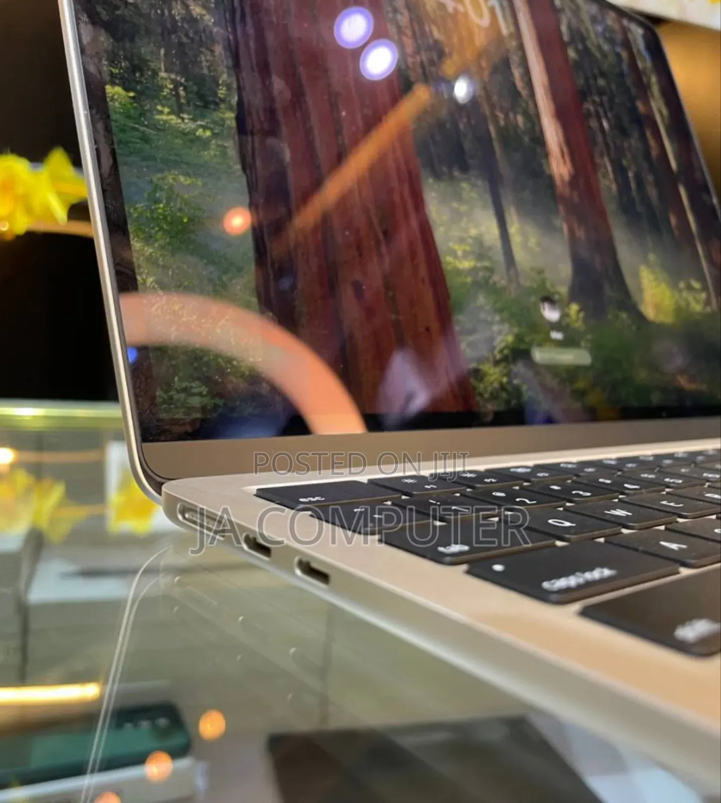 New Laptop Apple MacBook Air 2022 M2 8GB Apple M2 SSD 256GB