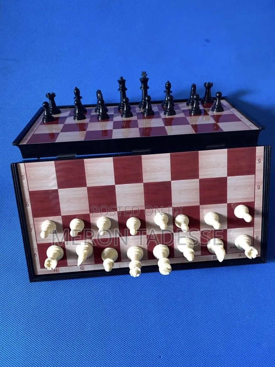Magnetic Foldable Chessboard Chess Game ማግኔቲክ ታጣፊ ቼዝቦርድ