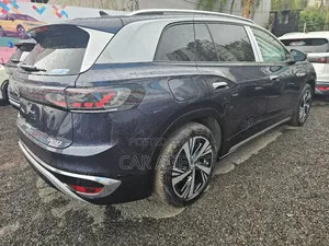 New Volkswagen ID.6 2024 Blue