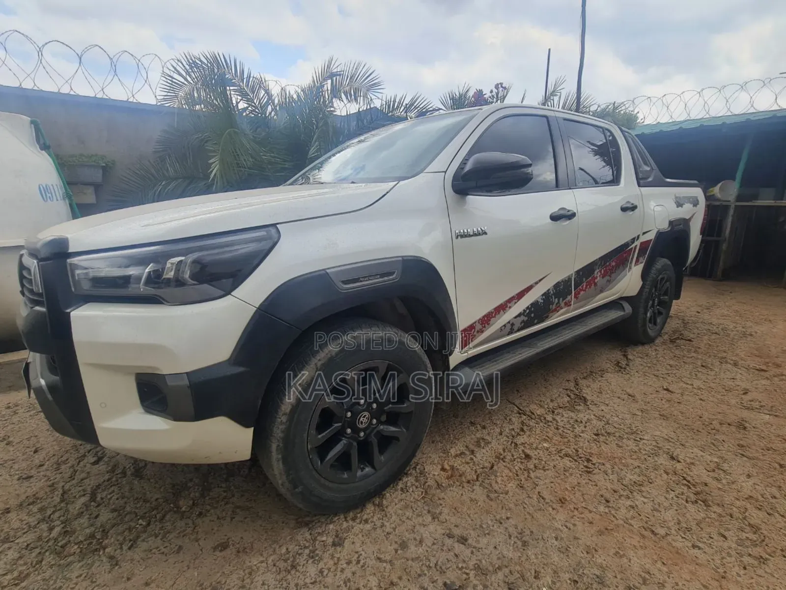 Toyota Hilux Revo Double Cab Deisel 2.8 AWD 2021 White