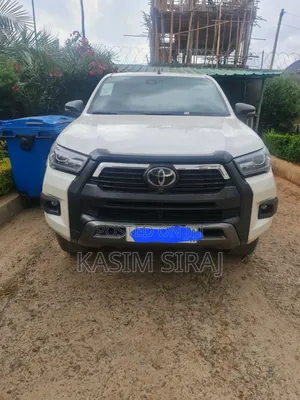 Toyota Hilux Revo Double Cab Deisel 2.8 AWD 2021 White