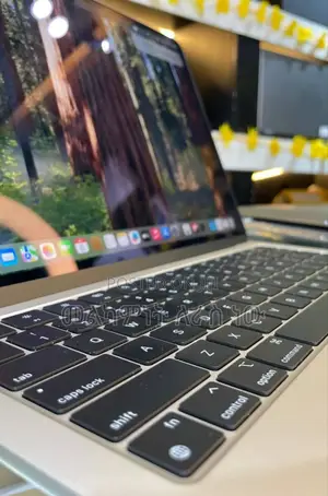 New Laptop Apple MacBook Air 2024 M3 13-Inch 16GB Apple M3 SSD 512GB