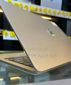 New Laptop Apple MacBook Air 2024 M3 13-Inch 16GB Apple M3 SSD 512GB