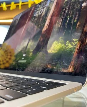 New Laptop Apple MacBook Air 2020 M1 8GB Intel SSD 256GB