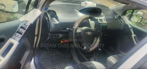 Toyota Yaris 2008 Silver