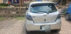 Toyota Yaris 2008 Silver