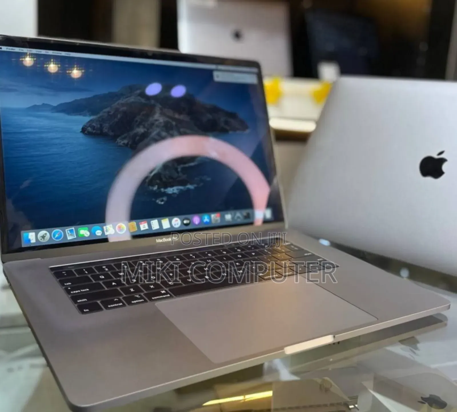 New Laptop Apple MacBook Pro 2019 32GB Intel Core I9 SSD 1T