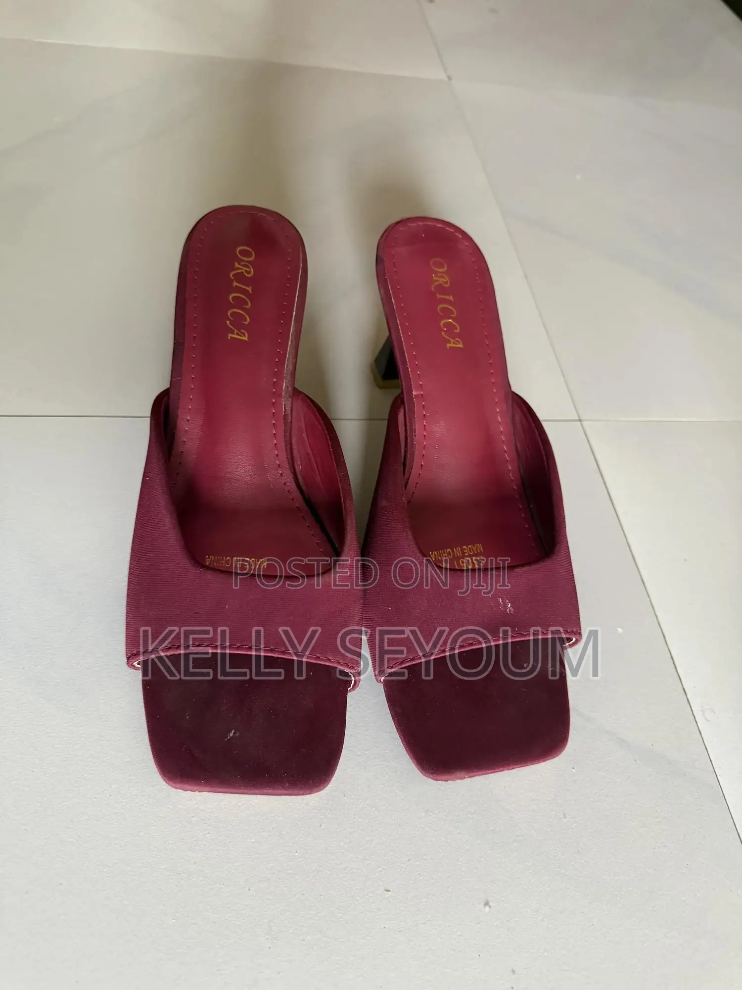 Heels Slightly Used Size 39