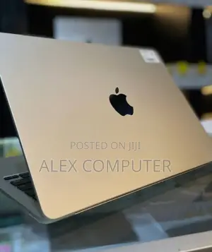 New Laptop Apple MacBook Air 2022 M2 8GB Apple M2 SSD 256GB