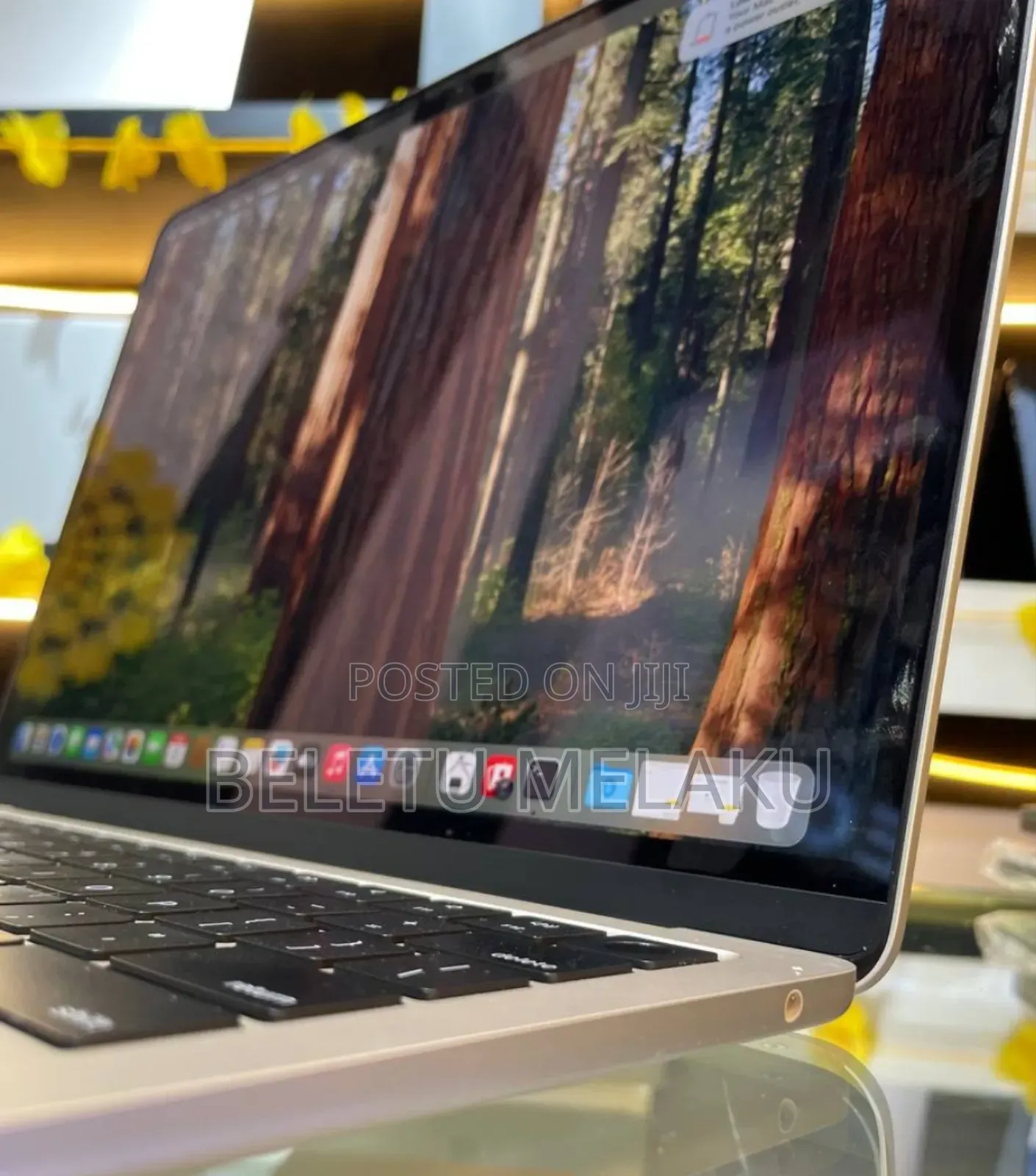 New Laptop Apple MacBook Air 2024 M3 13-Inch 16GB Apple M3 SSD 512GB