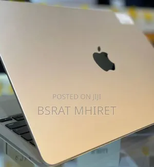 New Laptop Apple MacBook Air 2024 M3 13-Inch 16GB Apple M3 SSD 512GB