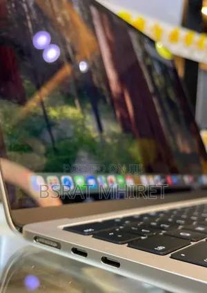 New Laptop Apple MacBook Air 2024 M3 13-Inch 16GB Apple M3 SSD 512GB