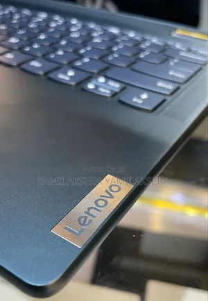 New Laptop Lenovo 16GB AMD Ryzen 7 SSD 512GB