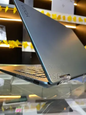 New Laptop Lenovo 16GB AMD Ryzen 7 SSD 512GB