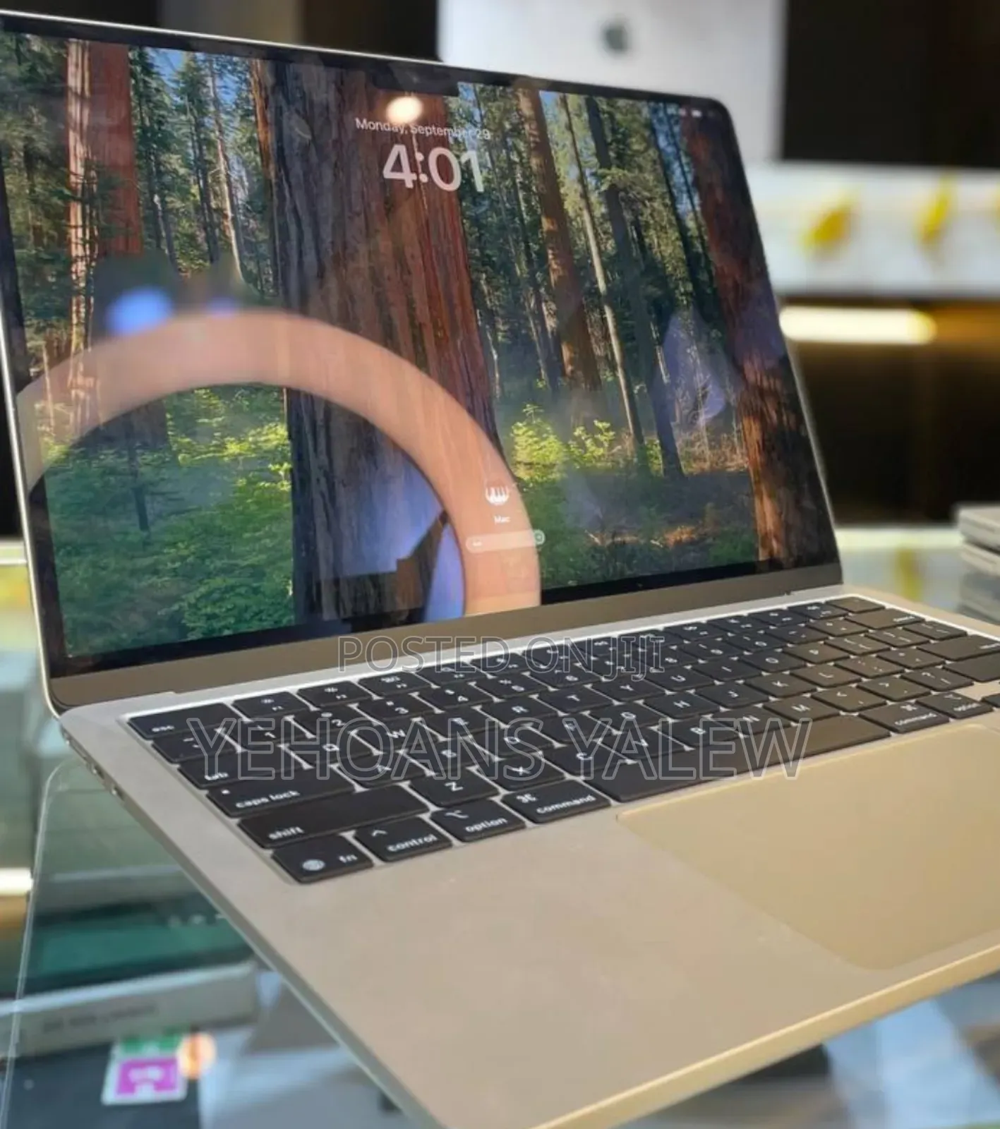 New Laptop Apple MacBook Air 2022 M2 8GB Apple M2 SSD 256GB