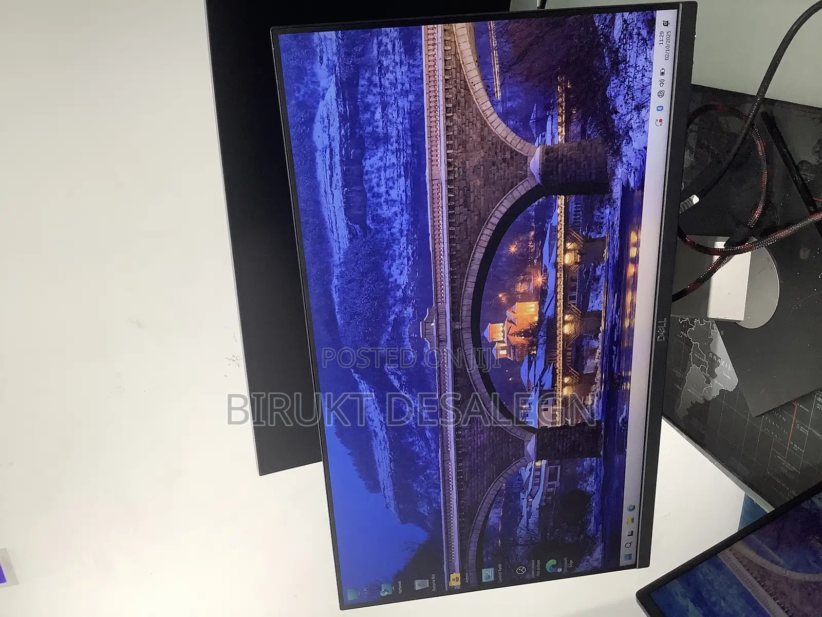 24 Inc Frameless Monitor