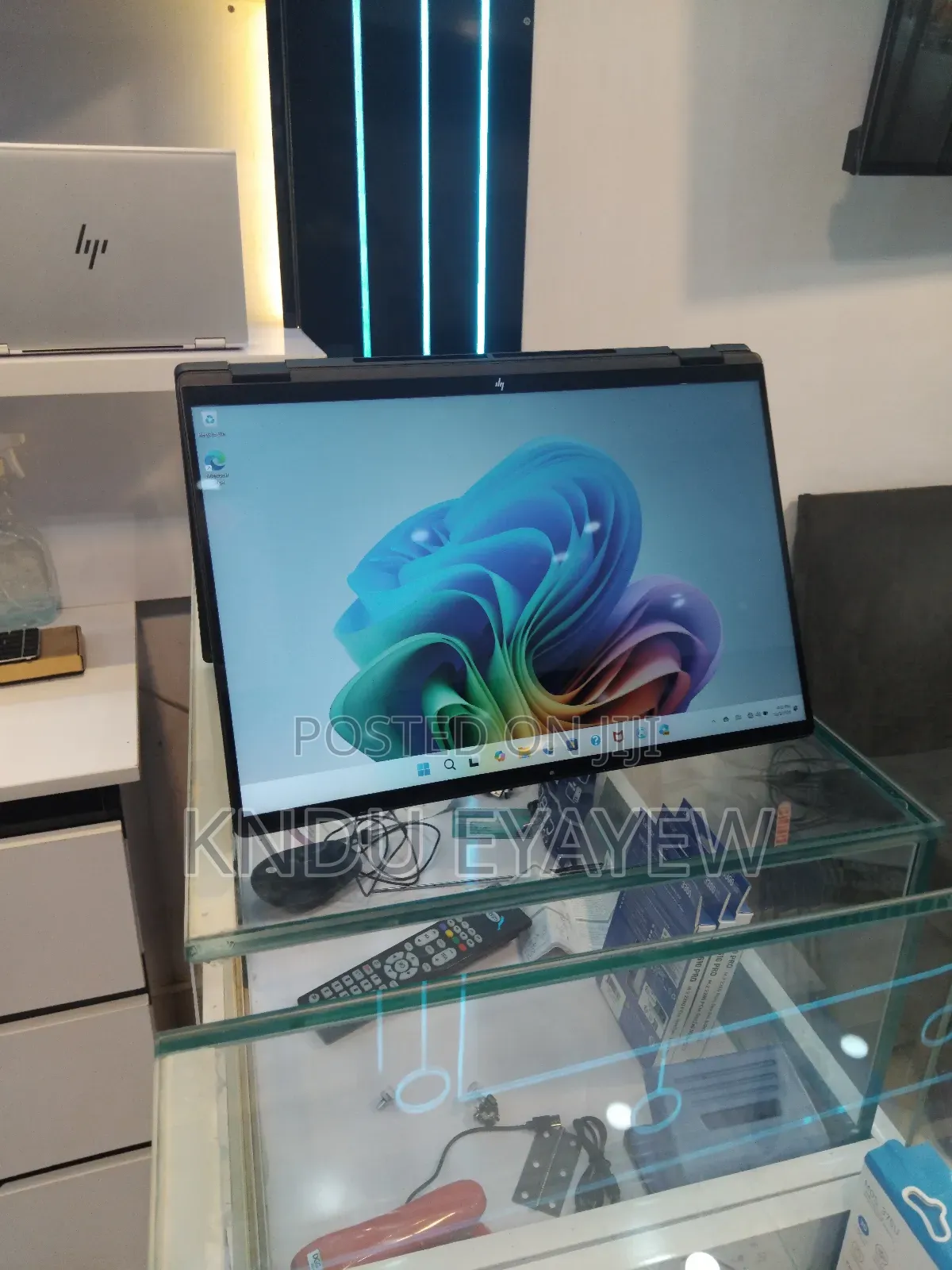 New Laptop HP OmniBook 5 16" 16GB Intel Core Ultra 7 SSD 1T