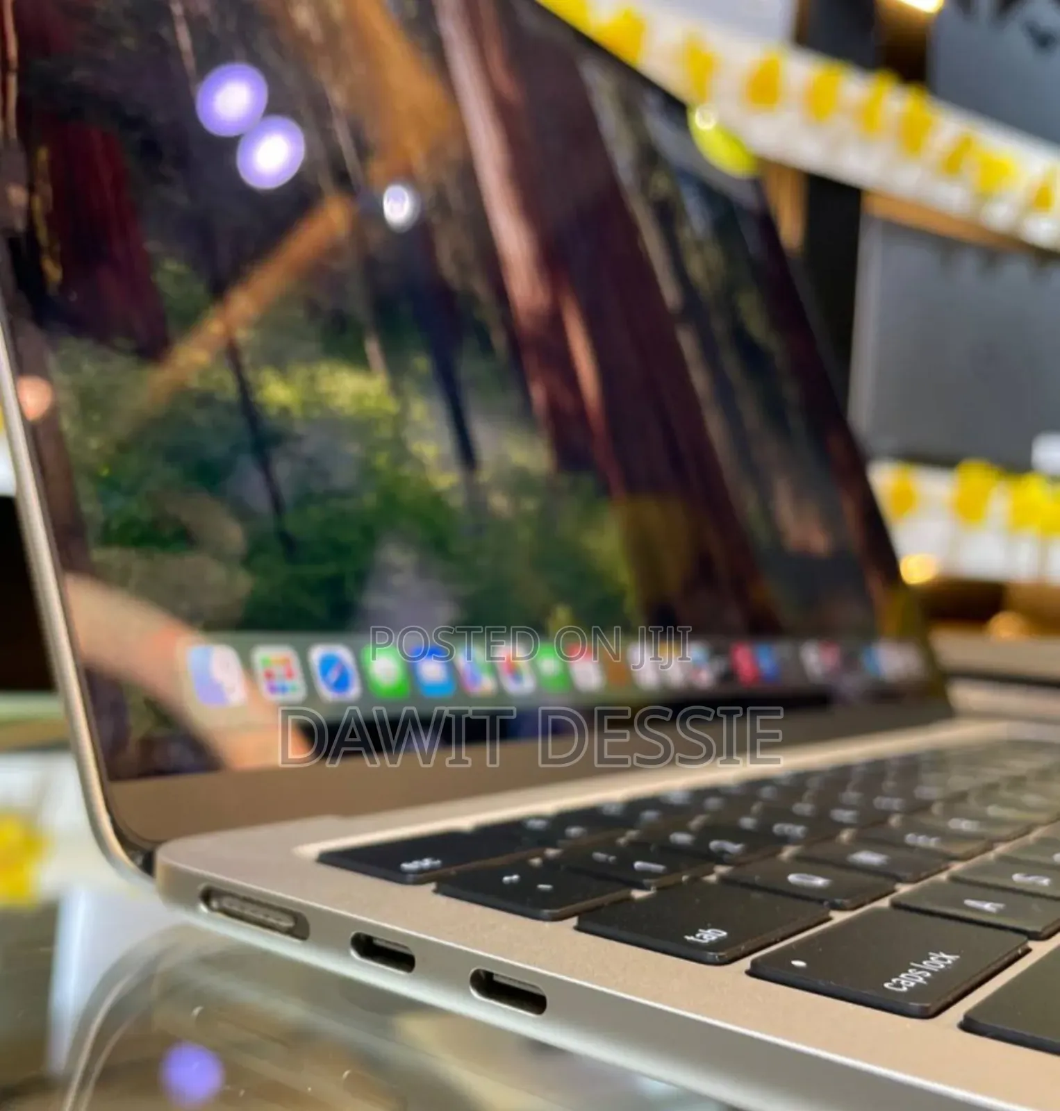 New Apple MacBook Air 2024 M3 13-Inch 16GB Apple M3 Pro SSD 512GB