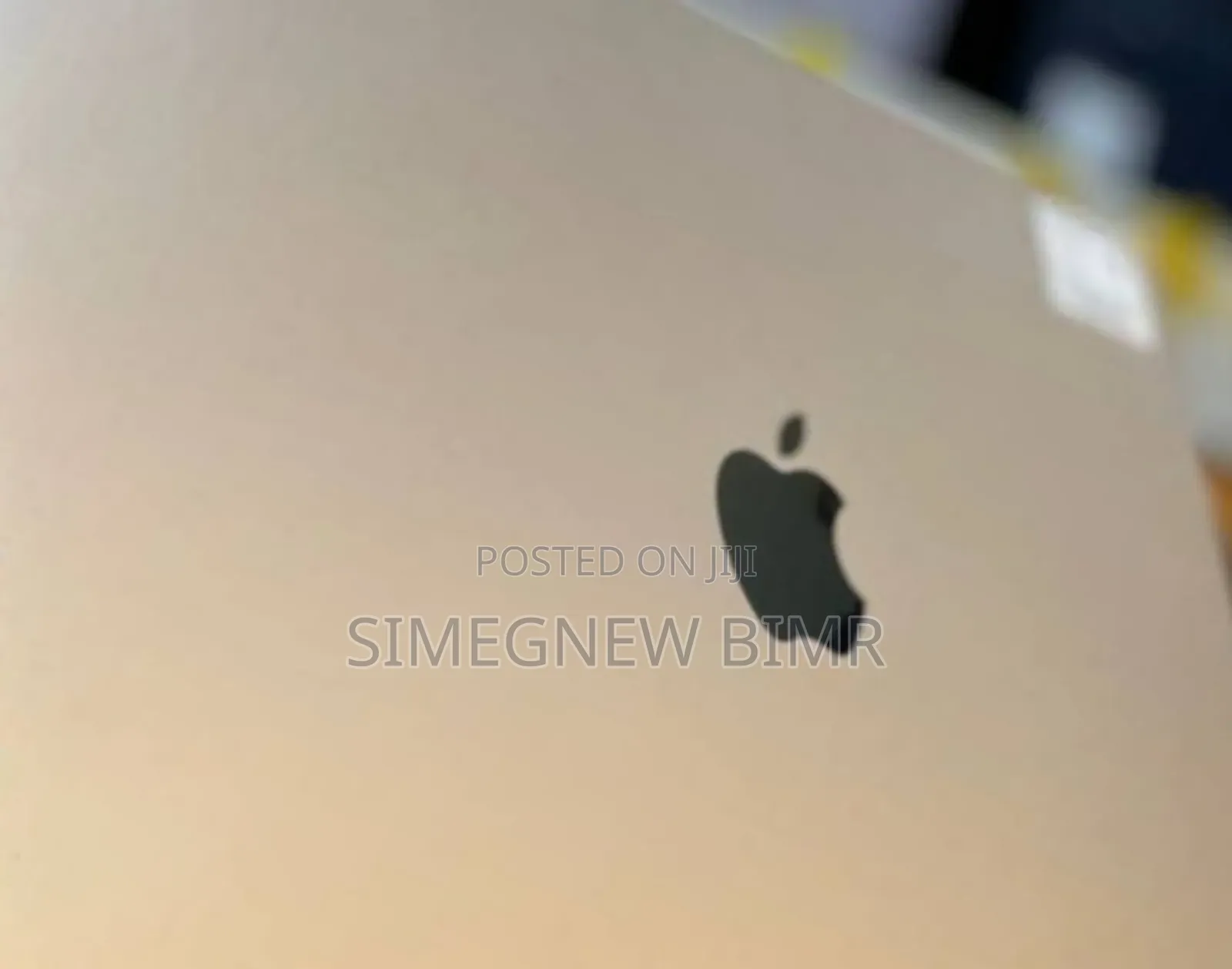 New Laptop Apple MacBook 16GB Apple M3 SSD 512GB