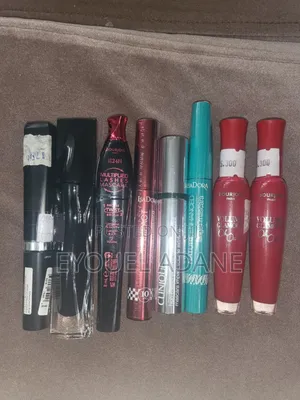 Photo - Mascara Long-Lasting