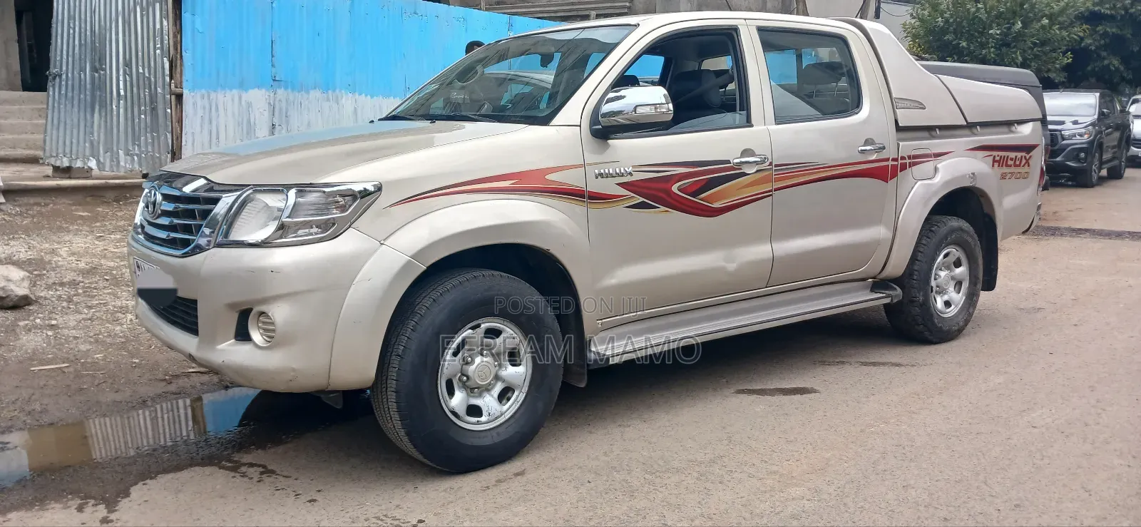 Toyota Hilux 2013 Gold