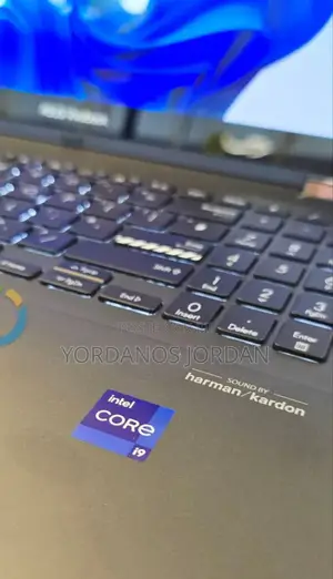 New Laptop Asus VivoBook 15 X505BA 16GB Intel Core I9 SSD 512GB
