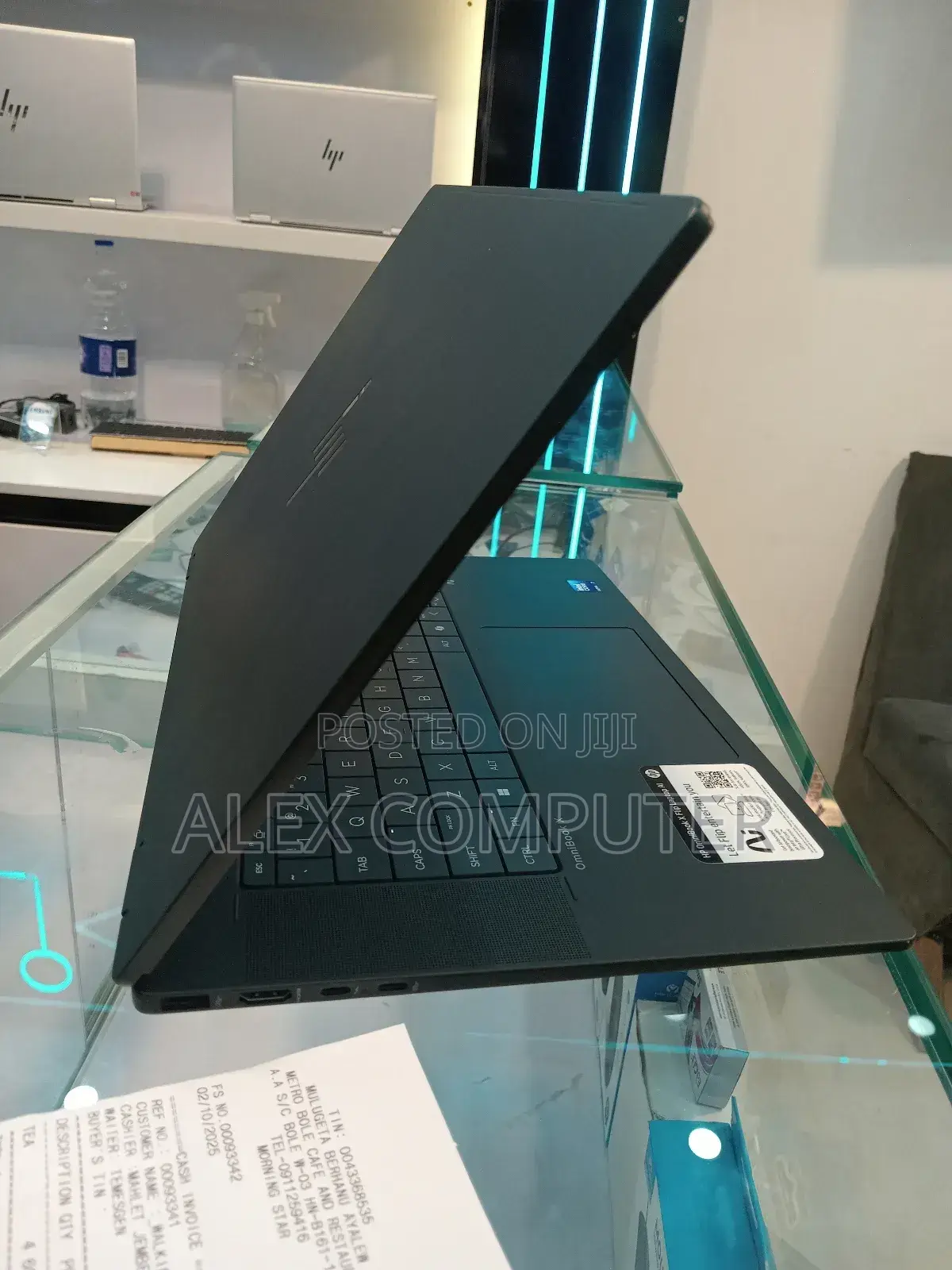 New Laptop HP OmniBook X Flip 16" 16GB Intel Core Ultra 7 SSD 1T