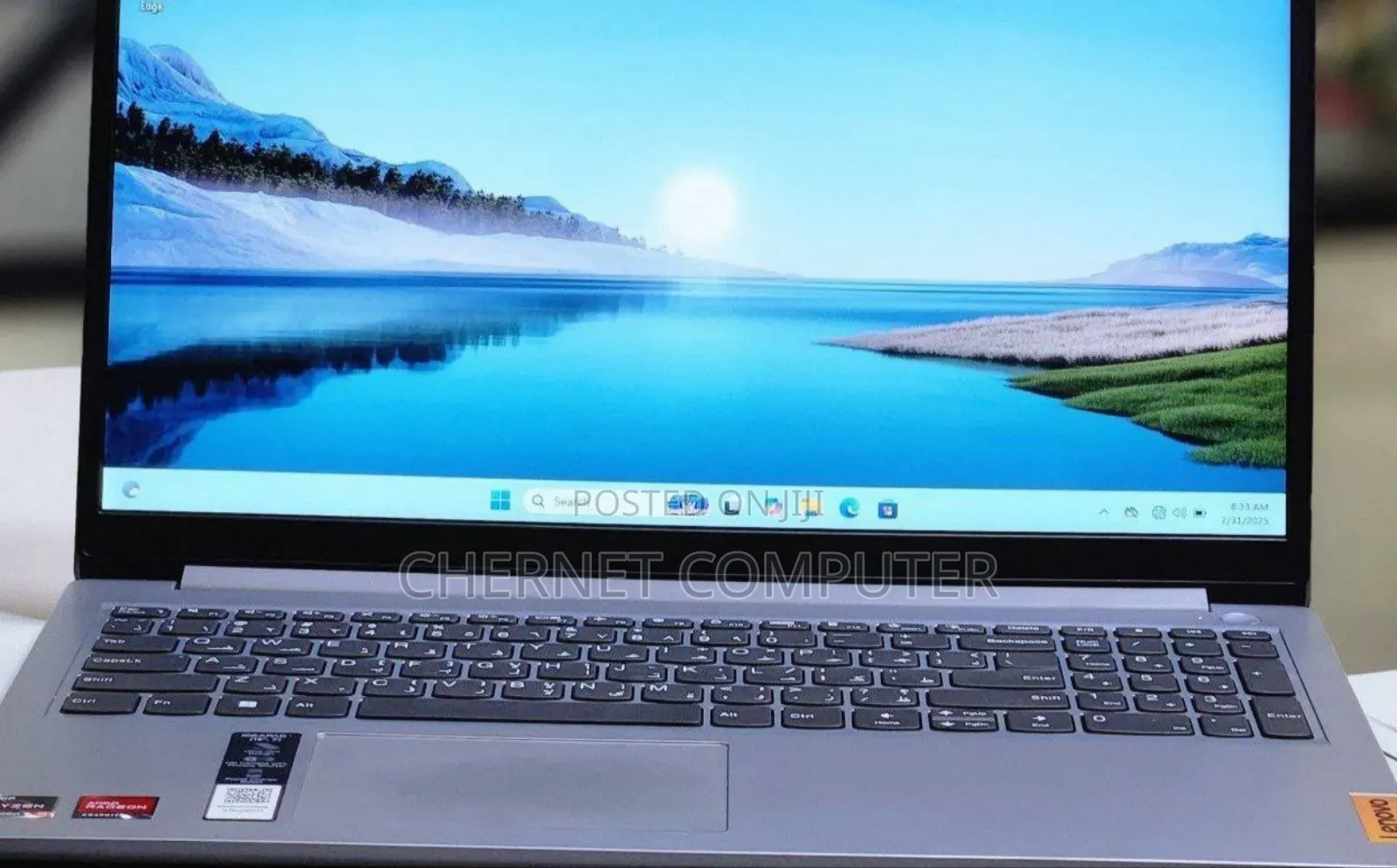 New Laptop Lenovo 8GB AMD Ryzen 5 SSD 512GB