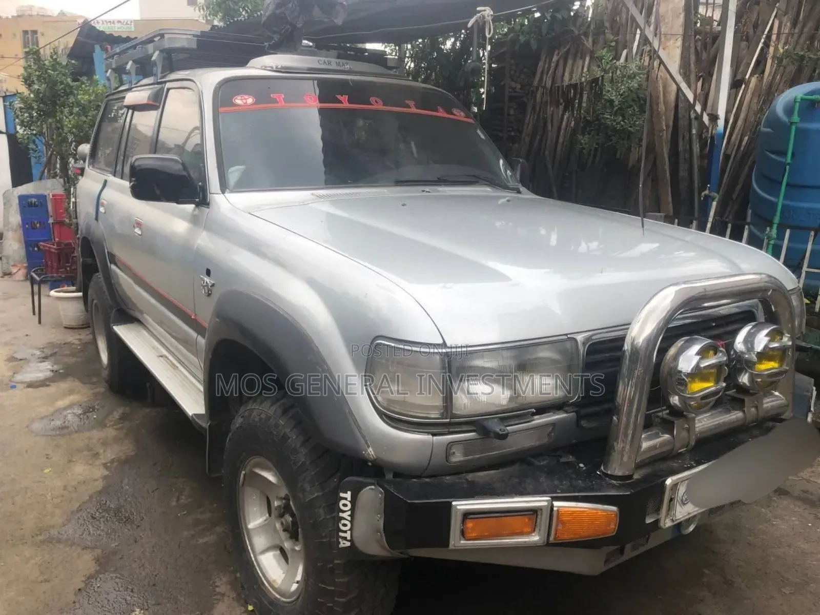 Toyota Land Cruiser 1990 Silver