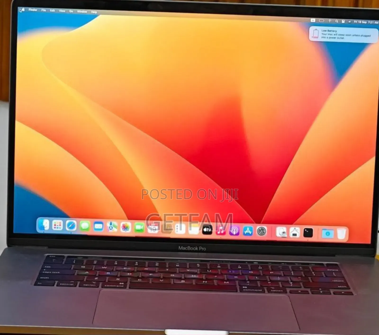 New Laptop Apple MacBook Pro 2017 16GB Intel Core I9 SSD 512GB