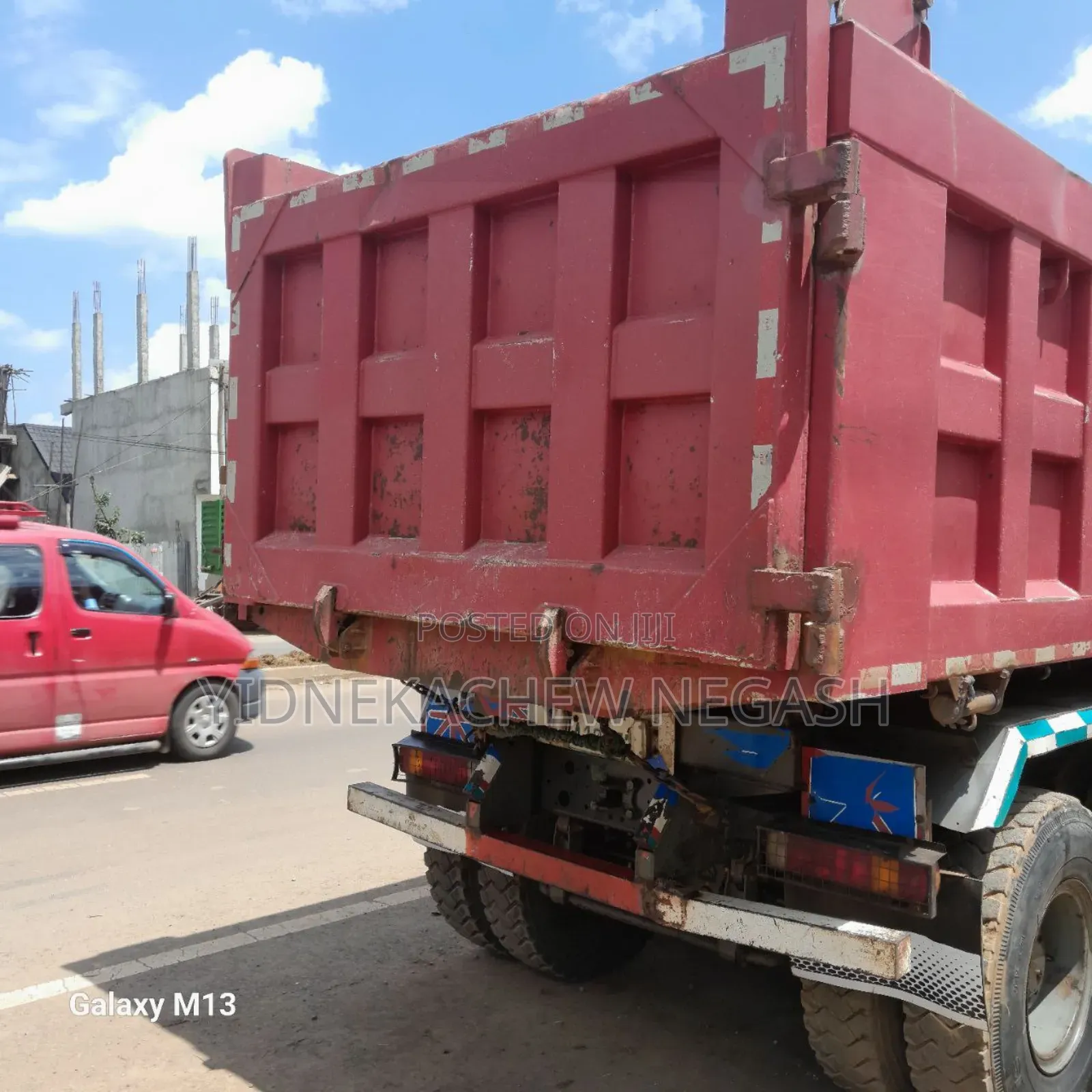 Sinotruk Howo 2021 Red