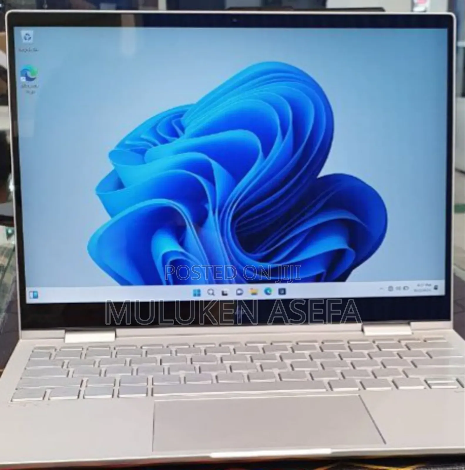 New Laptop HP Envy X360 8GB Intel Core I7 SSD 1T