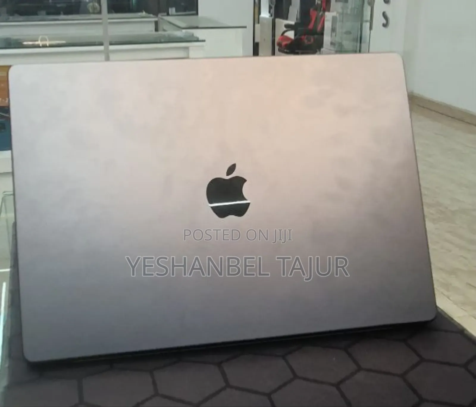 New Apple MacBook Pro 2024 M4 Max 16-Inch 32GB Apple M4 Max SSD 1T