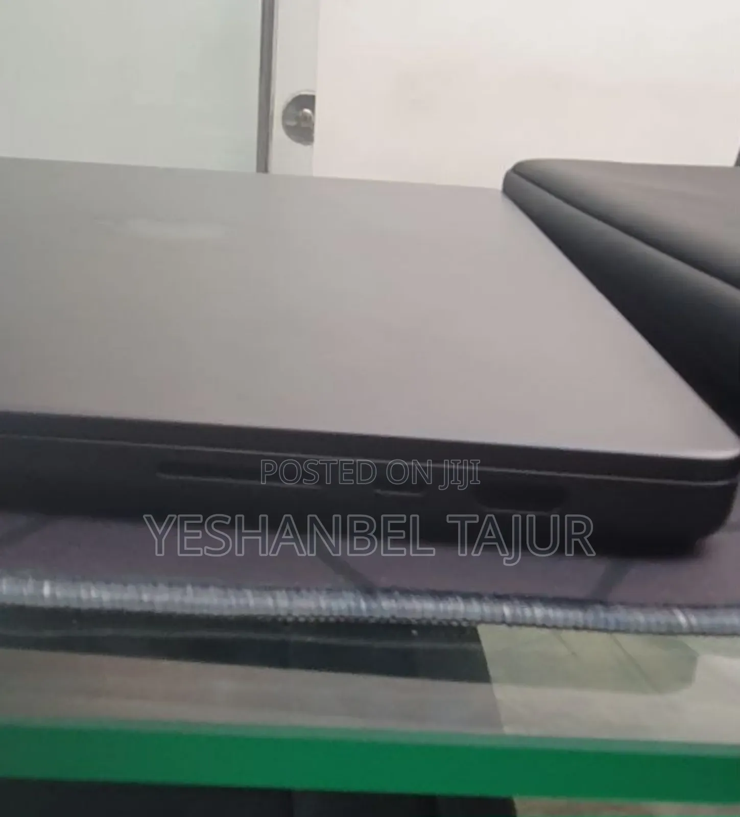 New Apple MacBook Pro 2024 M4 Max 16-Inch 32GB Apple M4 Max SSD 1T