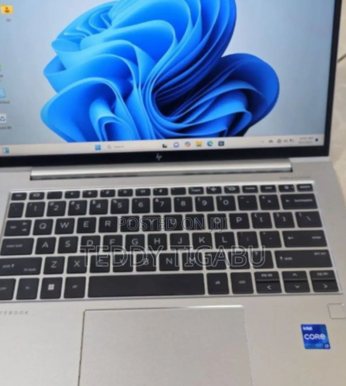 New Laptop HP EliteBook 840 G8 16GB Intel Core I7 SSD 512GB