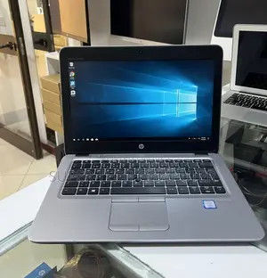 Photo - New Laptop HP EliteBook 820 G4 8GB Intel Core I5 SSD 512GB